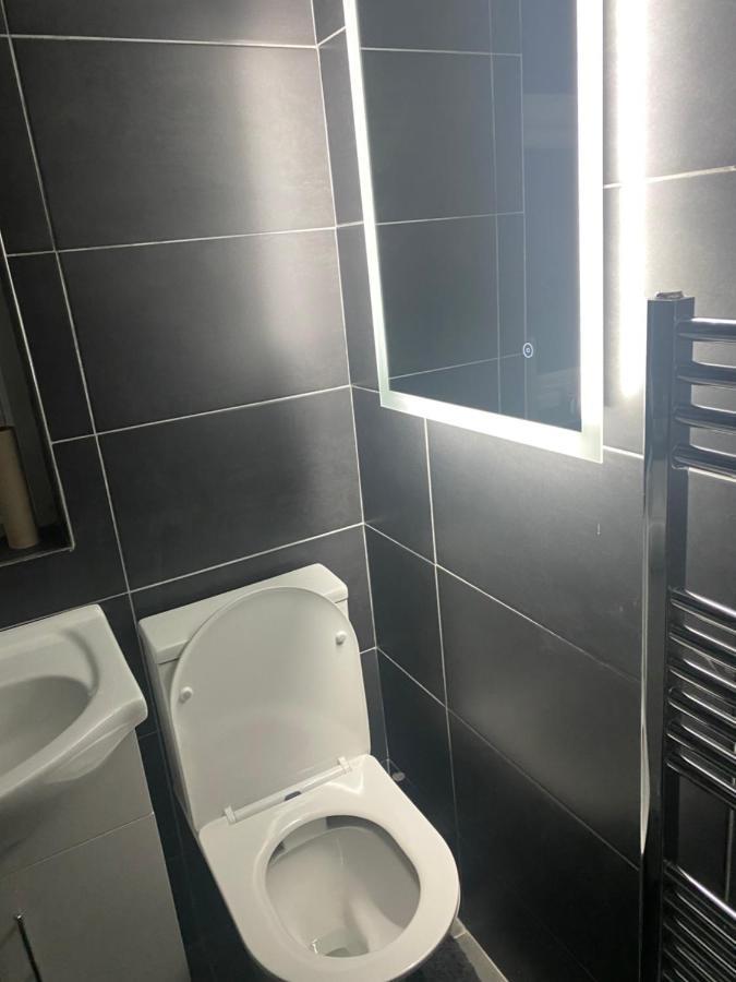 Convenient Room Belfast Exterior foto
